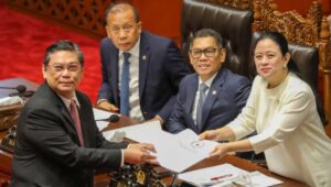 DPR RI resmi sahkan RUU Nomor 34 Tahun 2004 tentang TNI menjadi UU. Keputusan ini diambil dalam sidang paripurna yang digelar di Gedung DPR RI, Jakarta, pada Kamis (20/3/2025). (Istimewa)