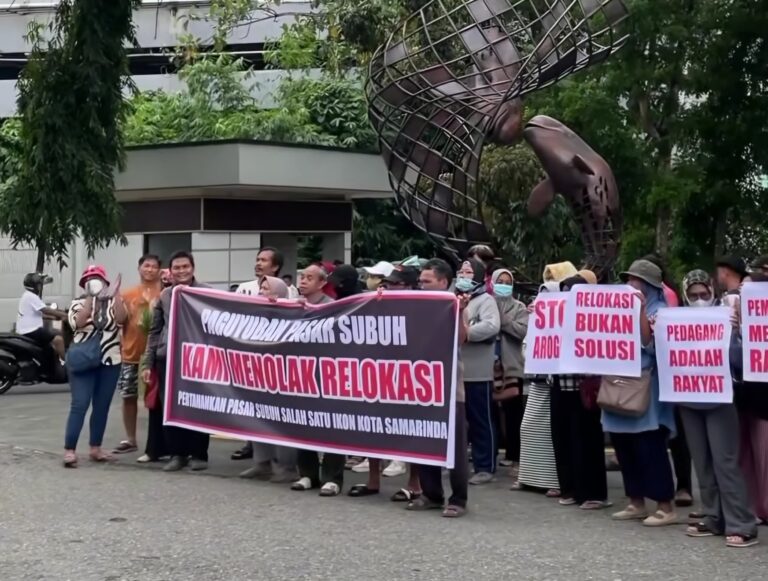 Rencana relokasi Pasar Subuh Samarinda mendapat penolakan keras dari para pedagang yang tergabung dalam Paguyuban Pasar Subuh. (GSNews.id)